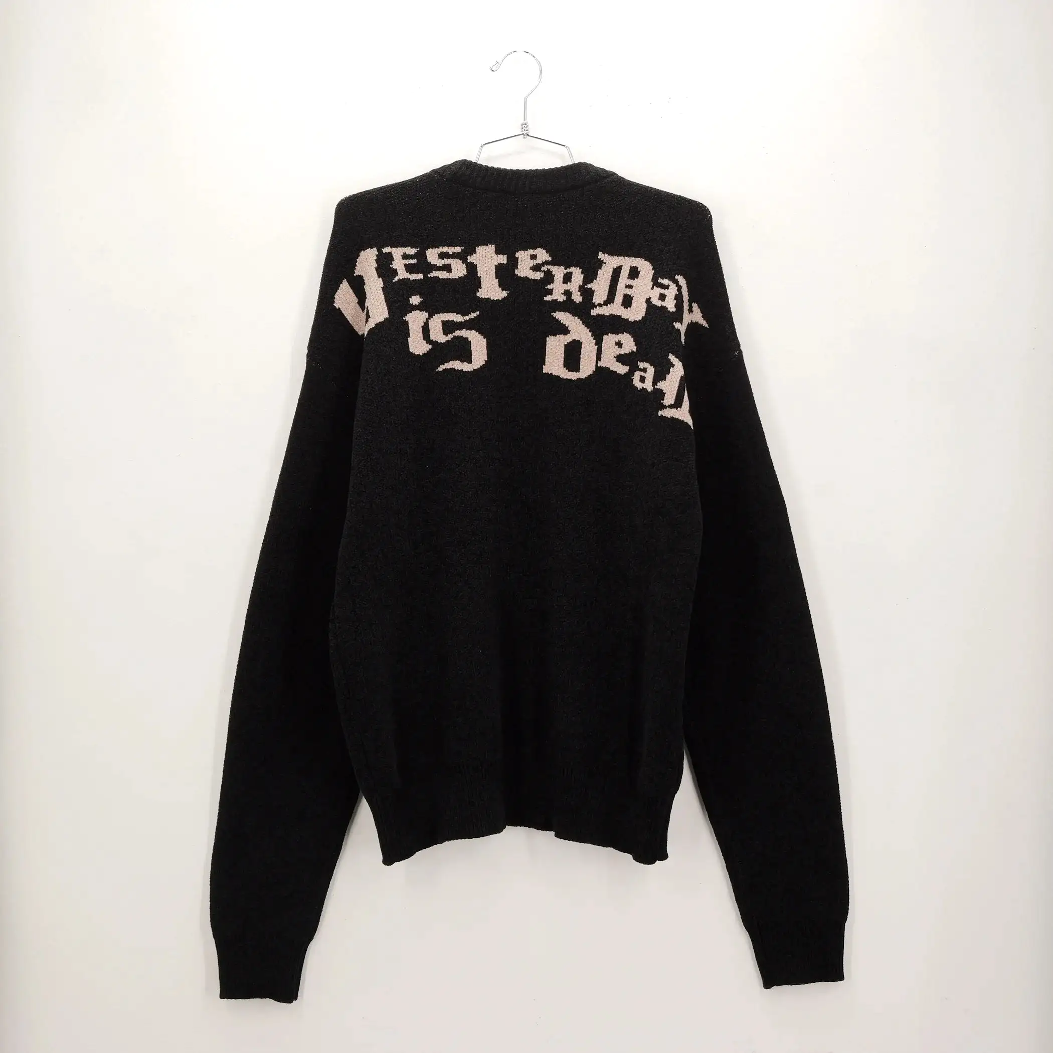 Old English Knit Sweater Black