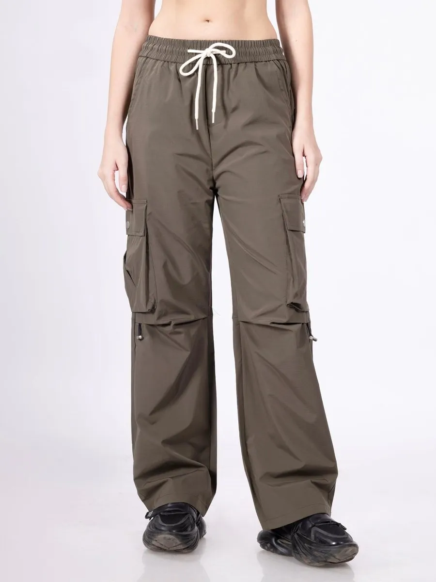 Urban Core Olive Parachute Pants [ Unisex ]